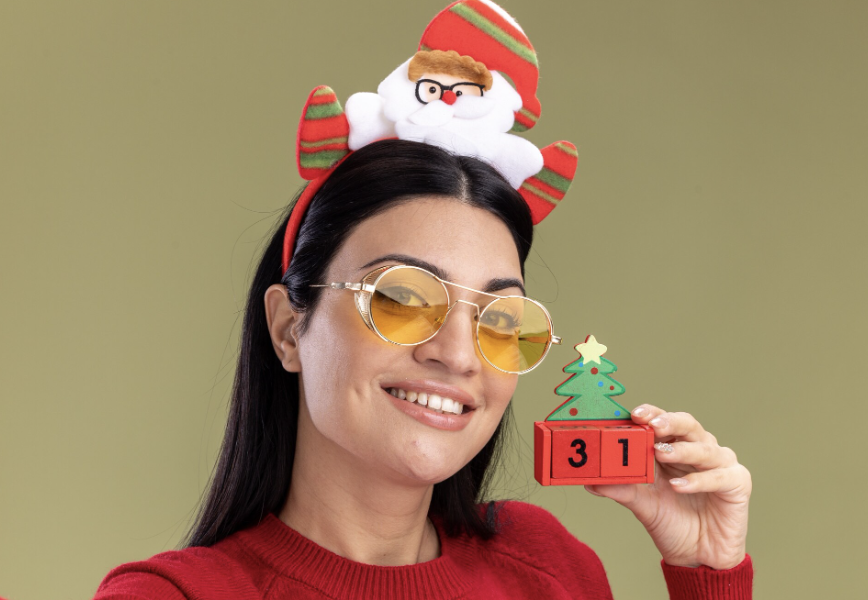 Tendencias de decoración navideña 2025: colores, estilos y materiales sostenibles